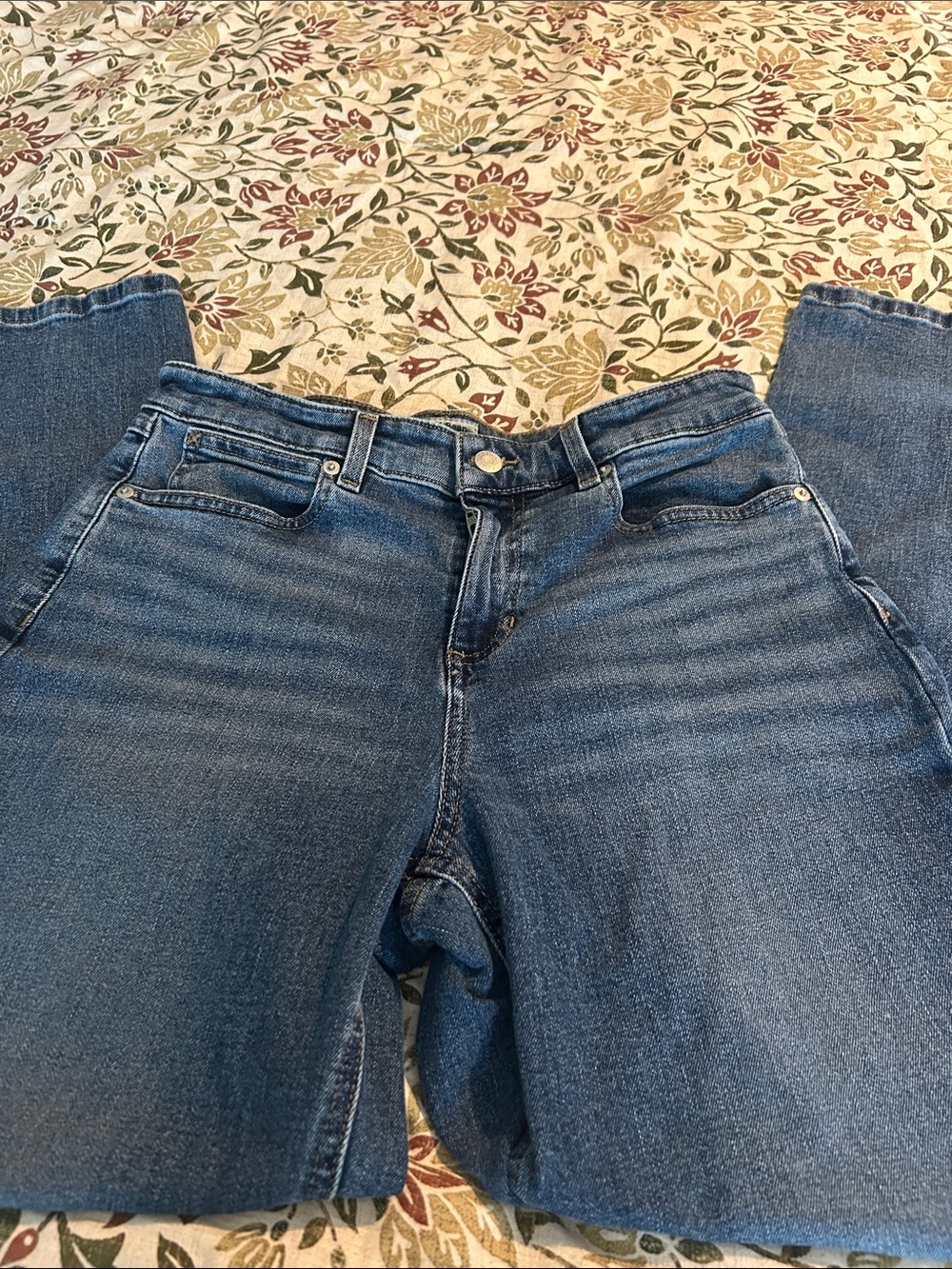Size 8 Petite LL Bean Classic Women's Blue Denim Jeans